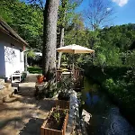 Fairy Tale On Water Stream, 30 Minutes From South Prague Hébergement de vacances *