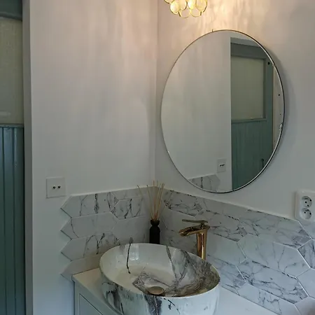 Nyaraló Fairy Tale On Water Stream, 30 Minutes From South Prague Davle