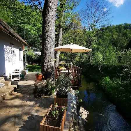 Fairy Tale On Water Stream, 30 Minutes From South Prague 別荘 *