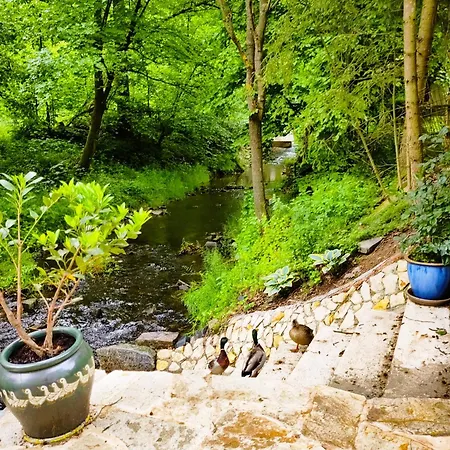 別荘 Fairy Tale On Water Stream, 30 Minutes From South Prague